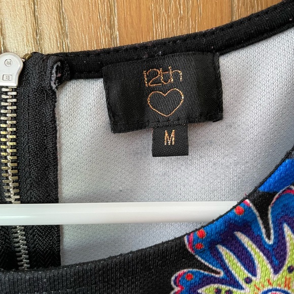 Costa Rican Dress - Picture 3 of 3